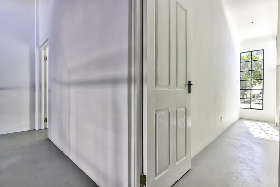 4 Bedroom Property for Sale in Gardens Western Cape